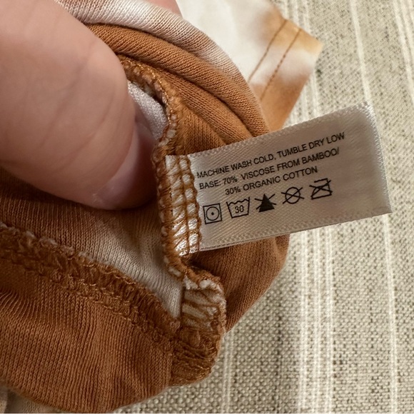 Goumi Short Sleeve Bodysuit | Sienna - Picture 4 of 5